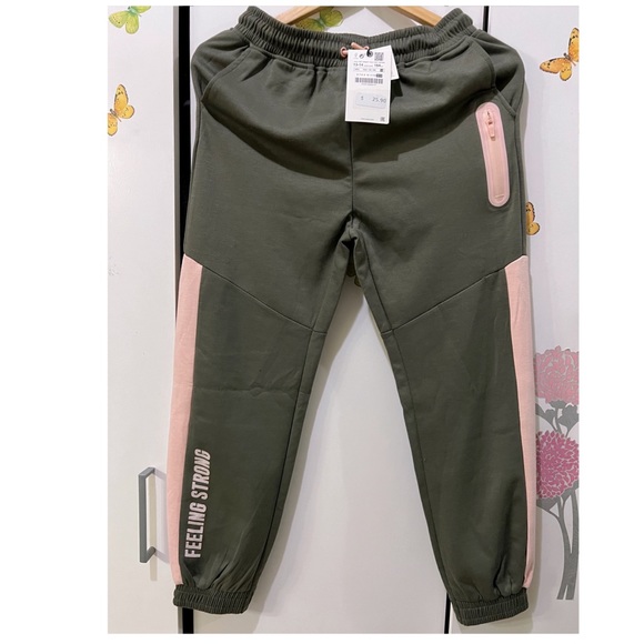 Zara’s Sporty Collection girls set - Picture 2 of 5